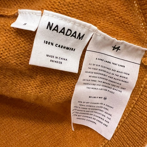 NWT NAADAM Oversized Cashmere Vneck Sweater - Sample - Picture 8 of 8